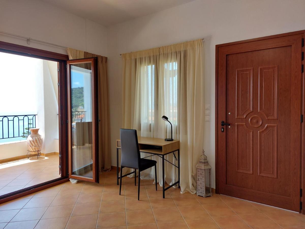 Horizon Studios With Sea View - Free Parking Glossa Exteriör bild