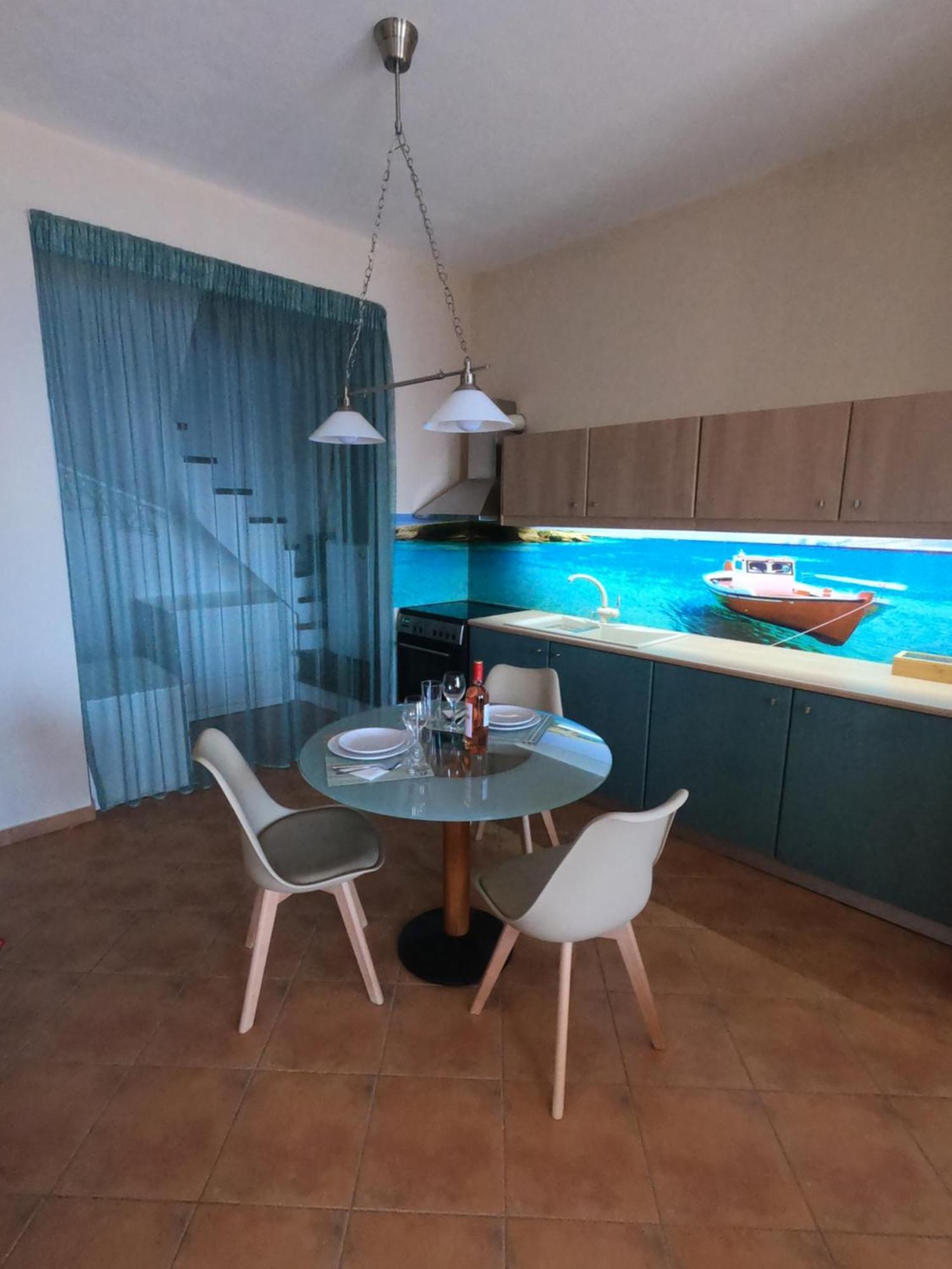 Horizon Studios With Sea View - Free Parking Glossa Exteriör bild